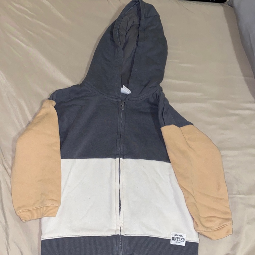 Size 2T boy sweater